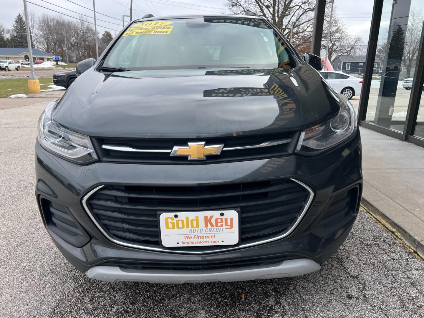 2017 Gray Chevrolet Trax LT AWD (3GNCJPSB2HL) with an 1.4L L4 DOHC 16V engine, 6A transmission, located at 1633 W Kimberly, Davenport, IA, 52806, (563) 323-5341, 41.559456, -90.598732 - Photo#2